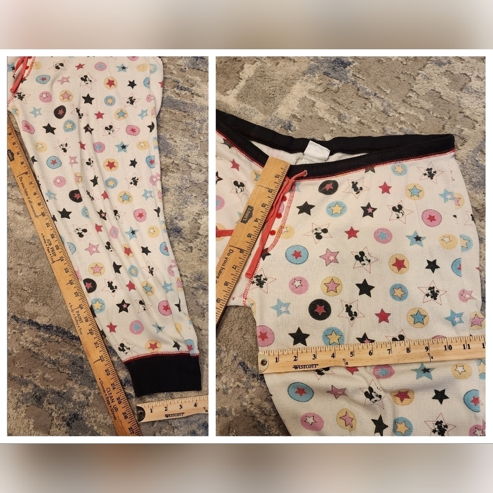 Disney Mickey Mouse Thermal‎ Pajamas Set. Size large. - Picture 15 of 16